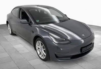 Tesla Model 3 2023 - 30900 EUR, 37000 km - AUTO.MOTO.pt - 37000km - foto 2 de 14