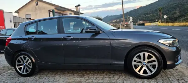 BMW 116 2017 - 16500 EUR, 129000 km - AUTO.MOTO.pt - 129000km - foto 22 de 28