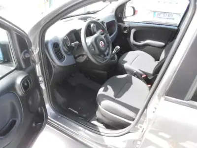 Fiat Panda 2024 - 12900 EUR, 19045 km - AUTO.MOTO.pt - 19045km - foto 11 de 13