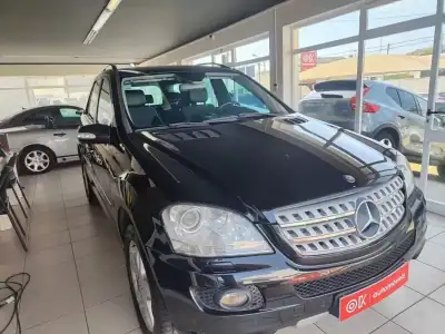 Mercedes-Benz ML 320 2006 - 17990 EUR, 269000 km - AUTO.MOTO.pt - 269000km - foto 2 de 32