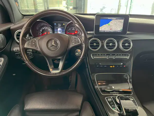 Mercedes-Benz GLC 220 2017 - 34800 EUR, 155000 km - AUTO.MOTO.pt - 155000km - foto 9 de 25
