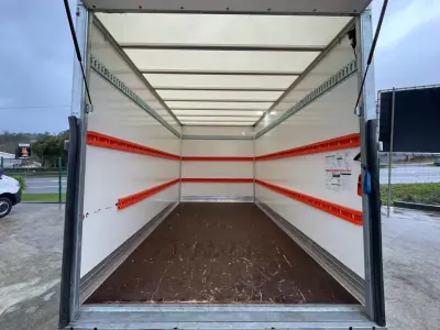 Mercedes-Benz Sprinter 515 CDI Contentor + Plataforma Elevatória 2023 - 49750 EUR, 54000 km - AUTO.MOTO.pt - 54000km - foto 21 de 33