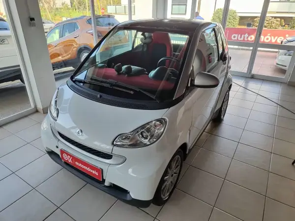 Smart ForTwo Coupé 2009 - 5250 EUR, 194000 km - AUTO.MOTO.pt - 194000km - foto 6 de 28