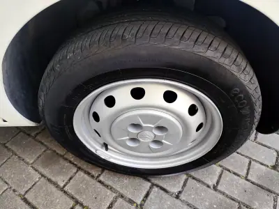 Citroën Nemo 1.3 HDI IVA DEDUTIVEL PACK CLIM 2017 - 8980 EUR, 79000 km - AUTO.MOTO.pt - 79000km - foto 24 de 24