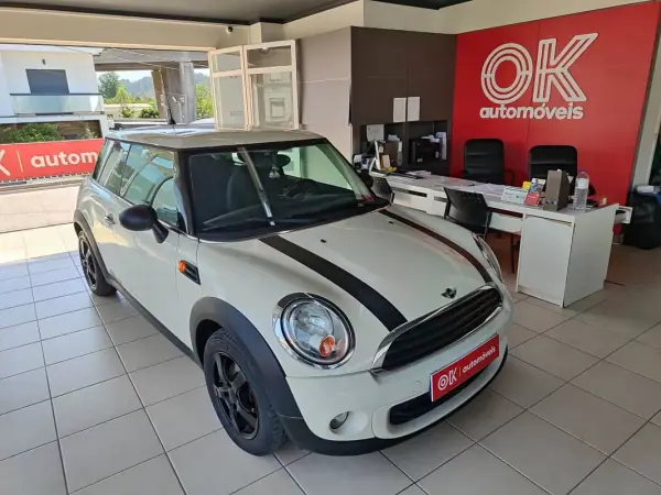 MINI One 2011 - 8250 EUR, 180000 km - AUTO.MOTO.pt - 180000km - foto 2 de 34