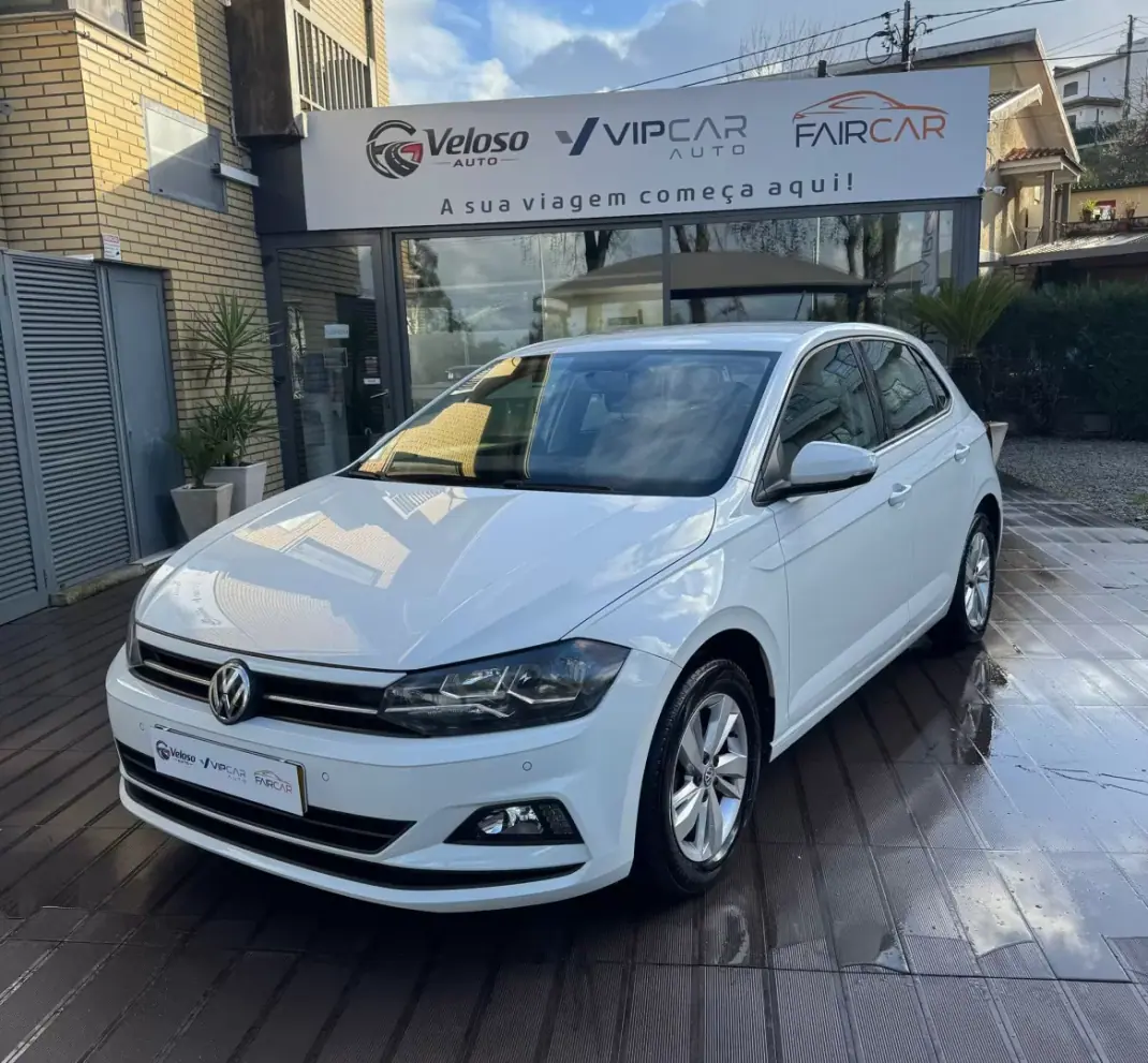 Volkswagen Polo 2019 - 10999 EUR, 129000 km - AUTO.MOTO.pt - 129000km - foto 1 de 10