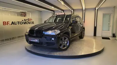 BMW X5 2008 - 14900 EUR, 273516 km - AUTO.MOTO.pt - 273516km - foto 12 de 51