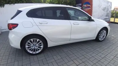 BMW 116 2023 - 23490 EUR, 90760 km - AUTO.MOTO.pt - 90760km - foto 39 de 40