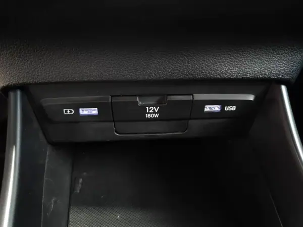 Hyundai i20 2022 - 17850 EUR, 46000 km - AUTO.MOTO.pt - 46000km - foto 34 de 41