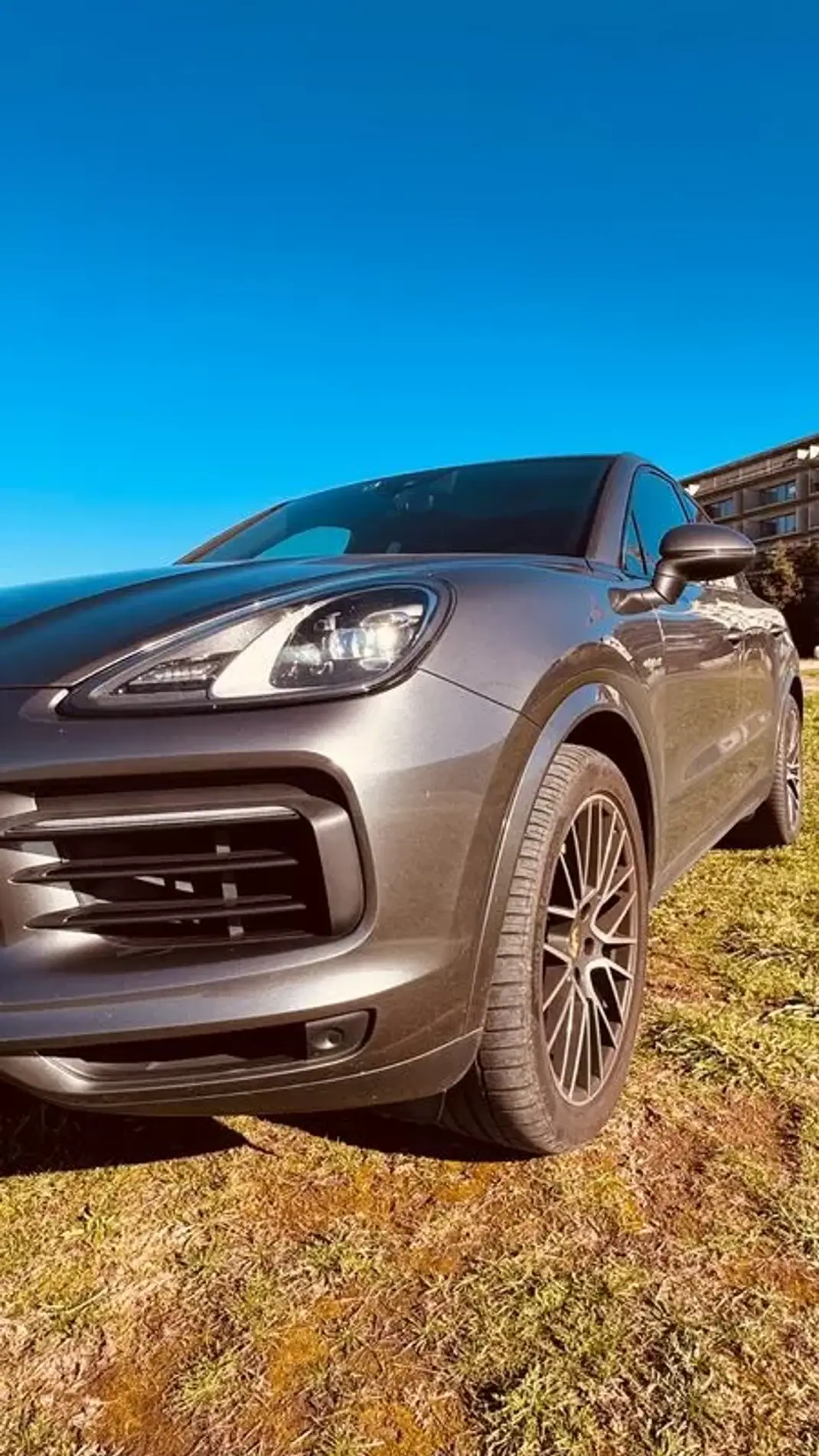 Porsche Cayenne Coupé 2019 - 57500 EUR, 247000 km - AUTO.MOTO.pt - 247000km - foto 6 de 25