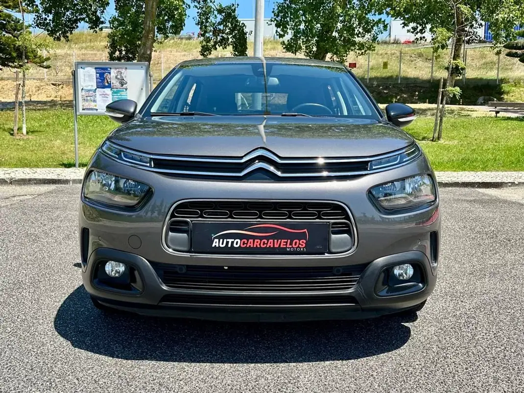 Citroën C4 Cactus 2019 - 11990 EUR, 119000 km - 119000km - foto 3 de 41