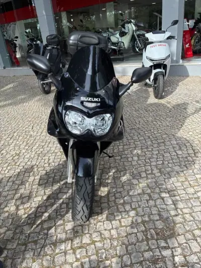 Suzuki GSX 1250FA 2000 - 1900 EUR, 41199 km - AUTO.MOTO.pt - 41199km - foto 2 de 18