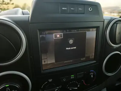 Citroën 2018 - 11374 EUR, 160909 km - AUTO.MOTO.pt - 160909km - foto 18 de 34