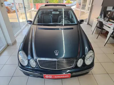 Mercedes-Benz E 220 2003 - 6950 EUR, 378000 km - AUTO.MOTO.pt - 378000km - foto 4 de 38