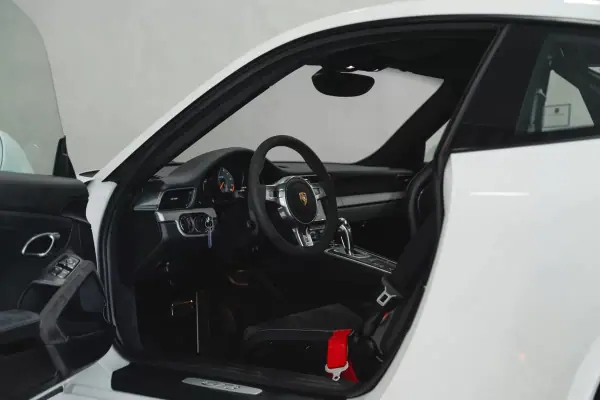 Porsche 911 2014 - 149950 EUR, 41000 km - AUTO.MOTO.pt - 41000km - foto 22 de 45