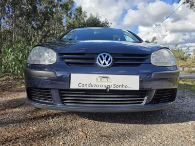Volkswagen Golf 2007 - 7750 EUR, 296000 km - AUTO.MOTO.pt - 296000km - foto 5 de 13