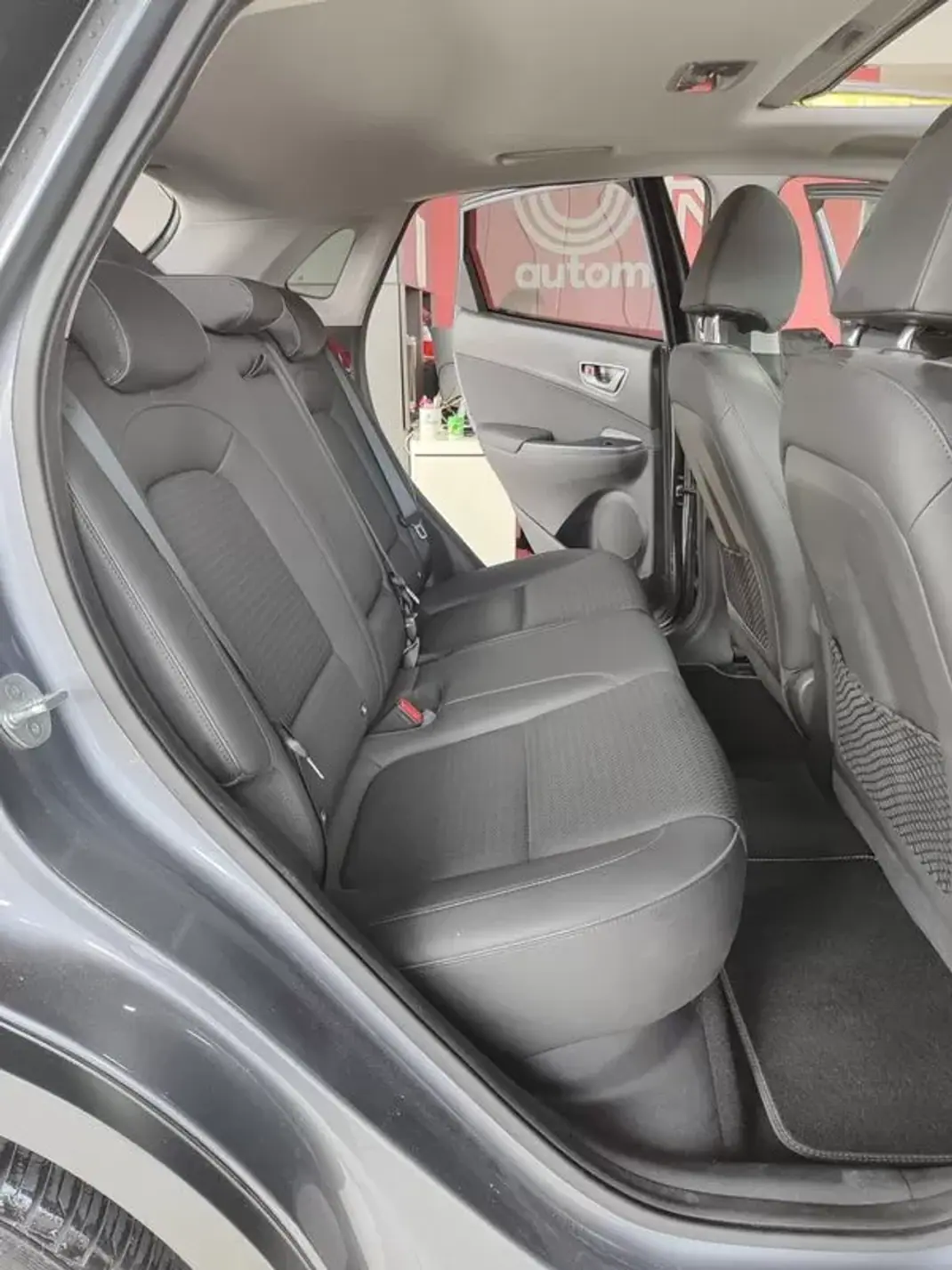 Hyundai Kauai 2019 - 19750 EUR, 111500 km - AUTO.MOTO.pt - 111500km - foto 17 de 35