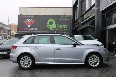 Audi A3 Sportback 2014 - 10900 EUR, 183539 km - AUTO.MOTO.pt - 183539km - foto 13 de 19