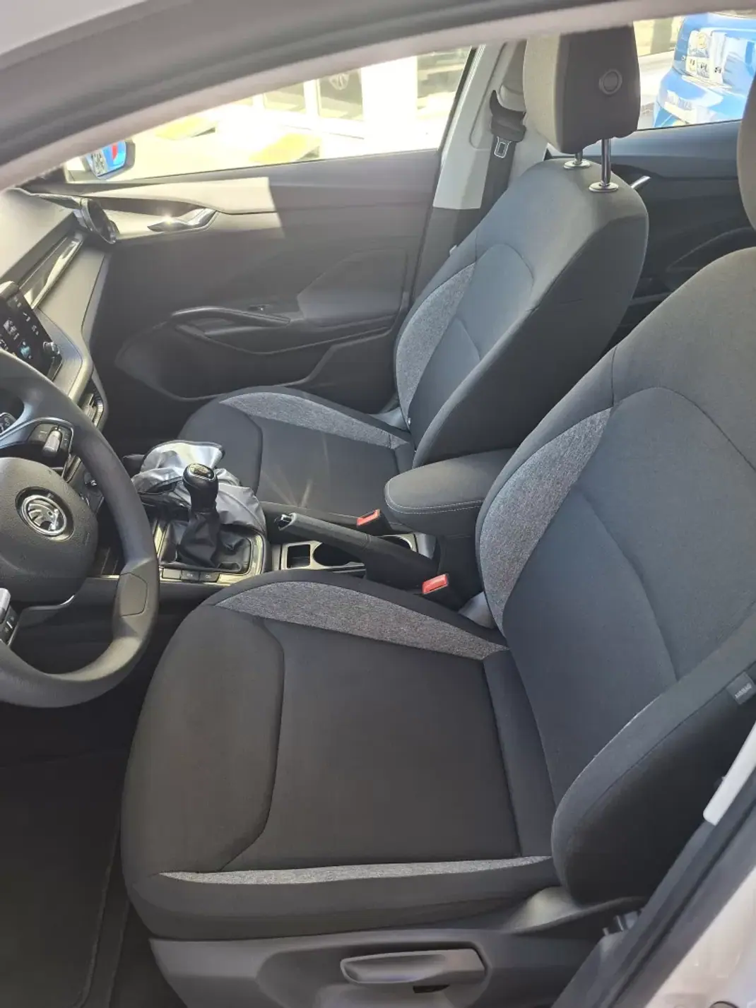 Skoda Fabia 2024 - 15000 EUR, 40500 km - 40500km - foto 15 de 30