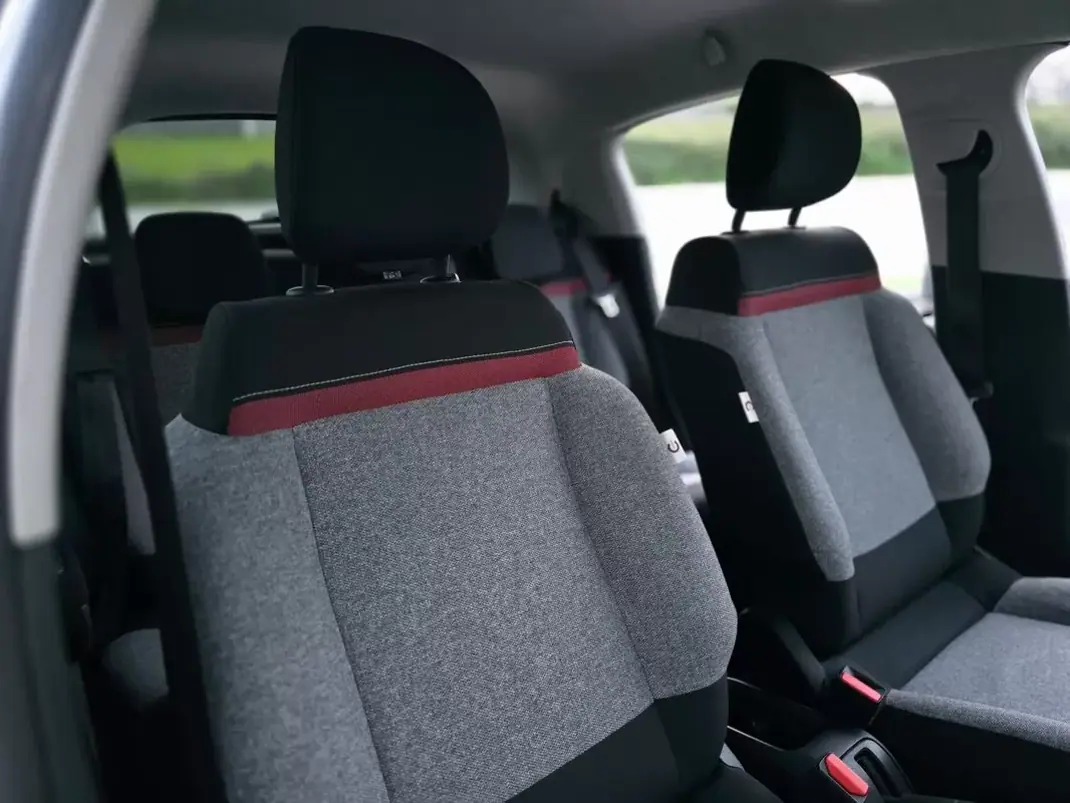 Citroën C3 2021 - 9900 EUR, 117700 km - AUTO.MOTO.pt - 117700km - foto 19 de 25