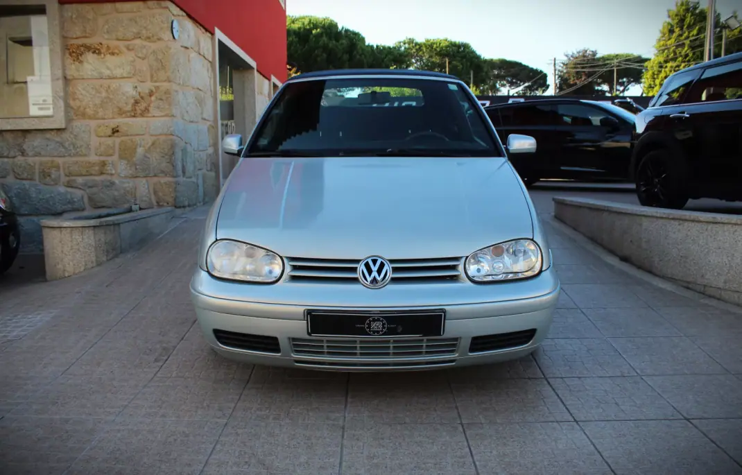 Volkswagen Golf Cabriolet 1999 - 5990 EUR, 216300 km - 216300km - foto 21 de 25