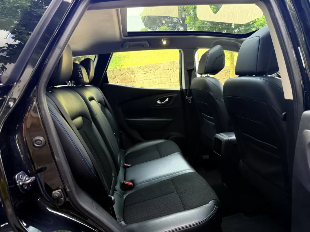 Renault Kadjar 2018 - 15950 EUR, 160000 km - AUTO.MOTO.pt - 160000km - foto 11 de 12