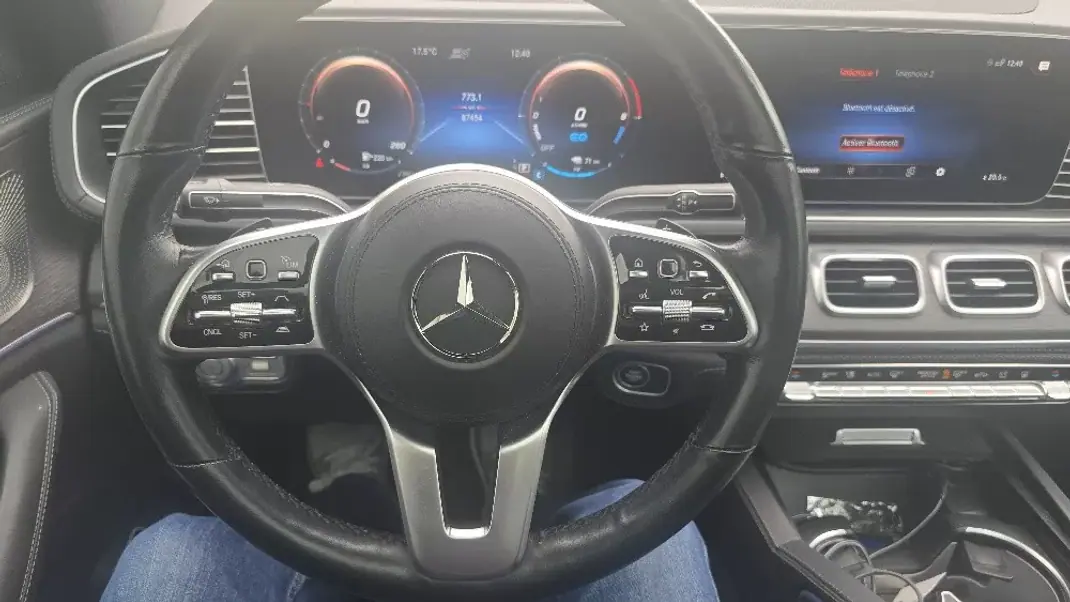 Mercedes-Benz GLE 350 2023 - 59000 EUR, 87500 km - AUTO.MOTO.pt - 87500km - foto 11 de 22