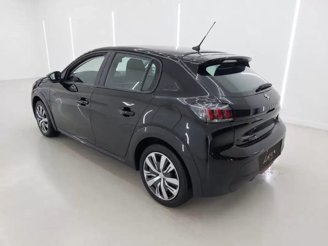 Peugeot e-208 2020 - 14990 EUR, 60978 km - AUTO.MOTO.pt - 60978km - foto 2 de 12