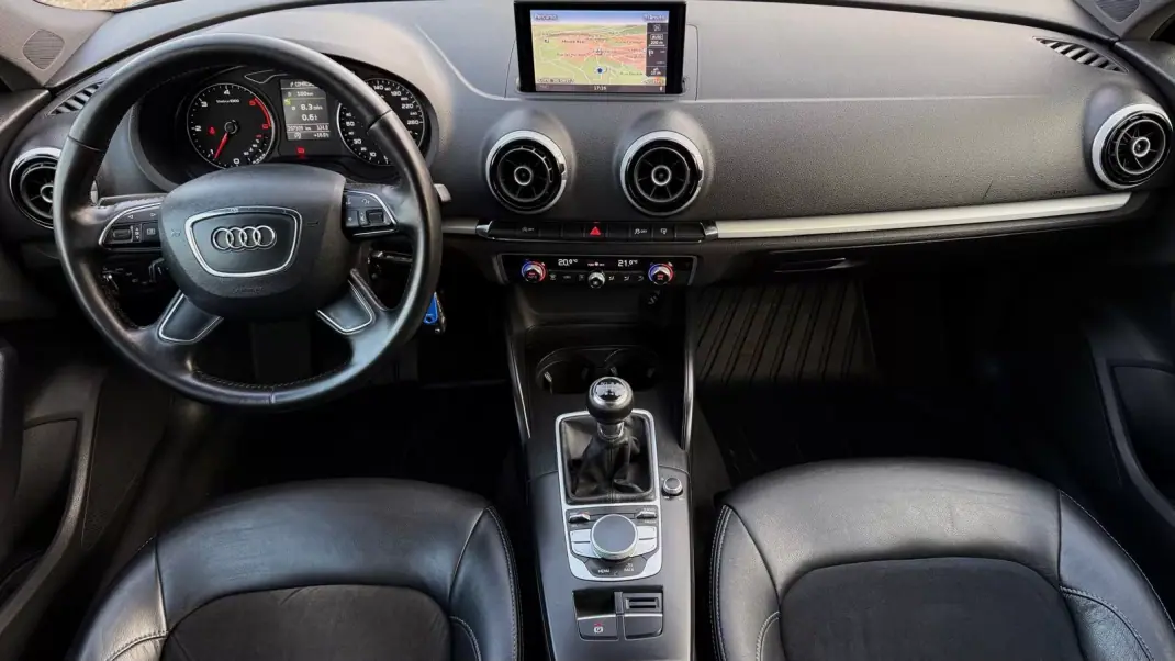 Audi A3 Sportback 2013 - 13500 EUR, 207000 km - AUTO.MOTO.pt - 207000km - foto 7 de 18