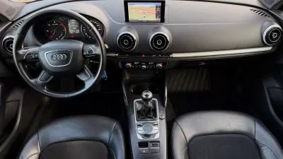 Audi A3 Sportback 2013 - 13500 EUR, 207000 km - AUTO.MOTO.pt - 207000km - foto 7 de 18