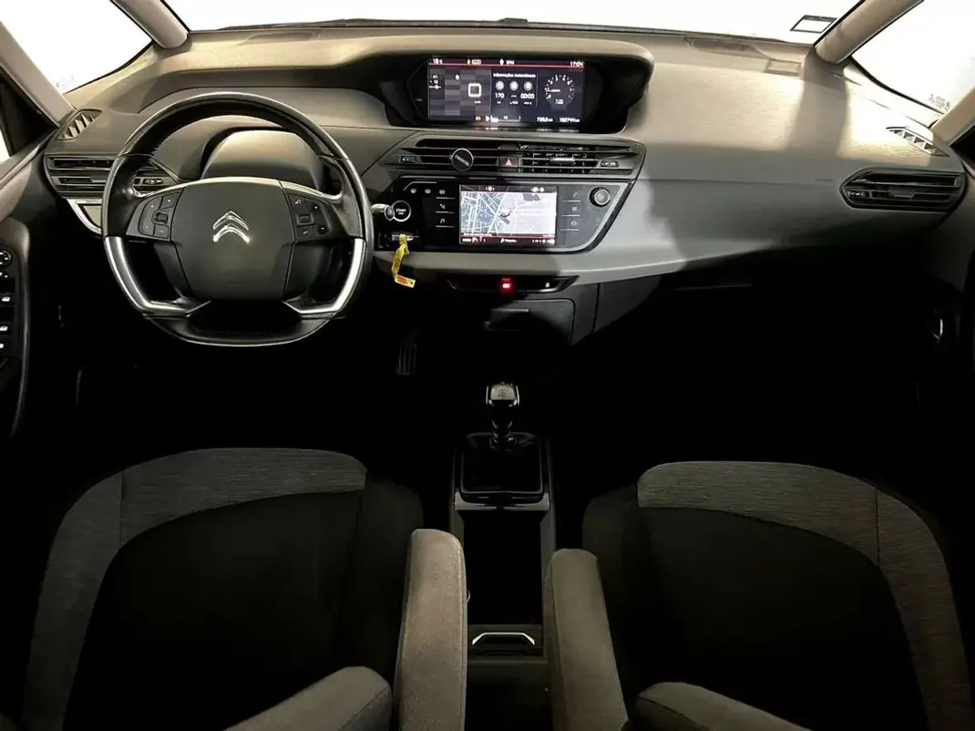 Citroën Grand C4 Spacetourer 2020 - 15900 EUR, 152000 km - AUTO.MOTO.pt - 152000km - foto 2 de 27