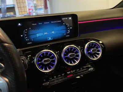 Mercedes-Benz A 180 2017 - 25990 EUR, 160000 km - AUTO.MOTO.pt - 160000km - foto 32 de 38