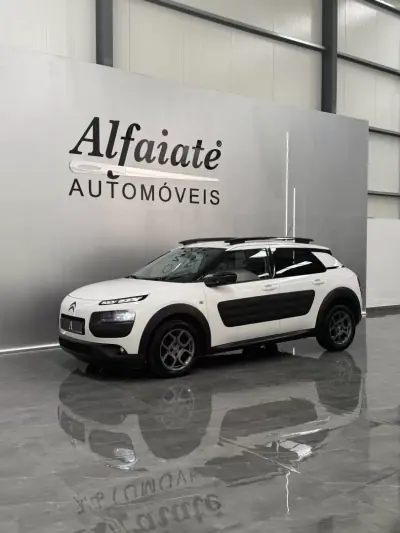 Citroën C4 Cactus 2017 - 13990 EUR, 163000 km - 163000km - foto 8 de 24