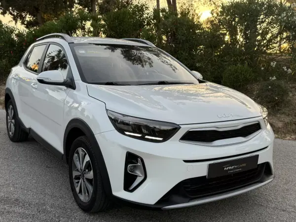 Kia Stonic 2022 - 15999 EUR, 59000 km - AUTO.MOTO.pt - 59000km - foto 3 de 16