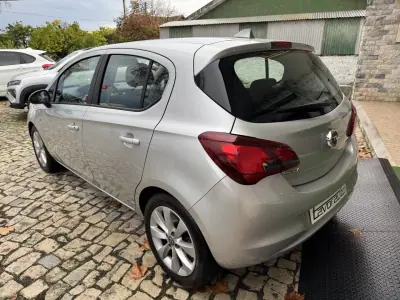 Opel Corsa 2017 - 9500 EUR, 121000 km - AUTO.MOTO.pt - 121000km - foto 6 de 31