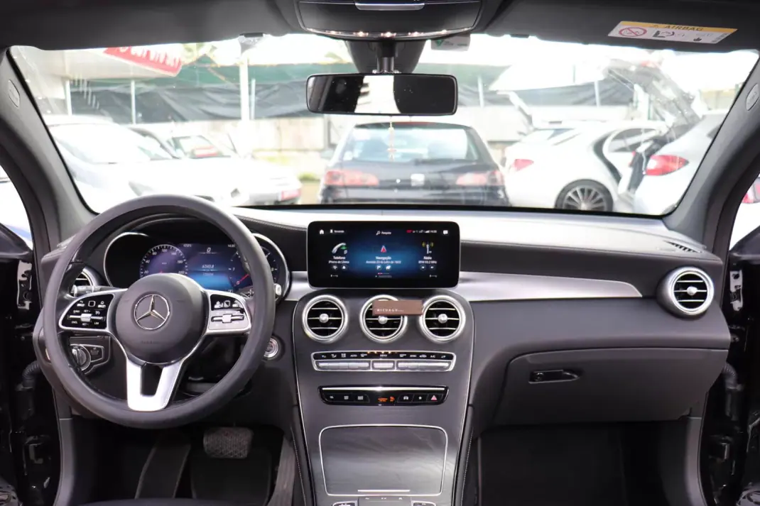 Mercedes-Benz 200 2020 - 54990 EUR, 120000 km - AUTO.MOTO.pt - 120000km - foto 9 de 20