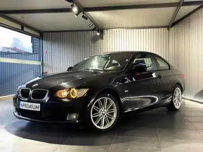 BMW 320 2007 - 13500 EUR, 221000 km - AUTO.MOTO.pt - 221000km - foto 16 de 33