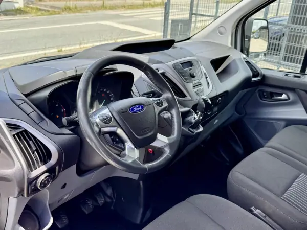 Ford TRANSIT CUSTOM 2.0 L2 H2 2.0 130 CV 2021 - 16500 EUR, 152000 km - AUTO.MOTO.pt - 152000km - foto 9 de 18