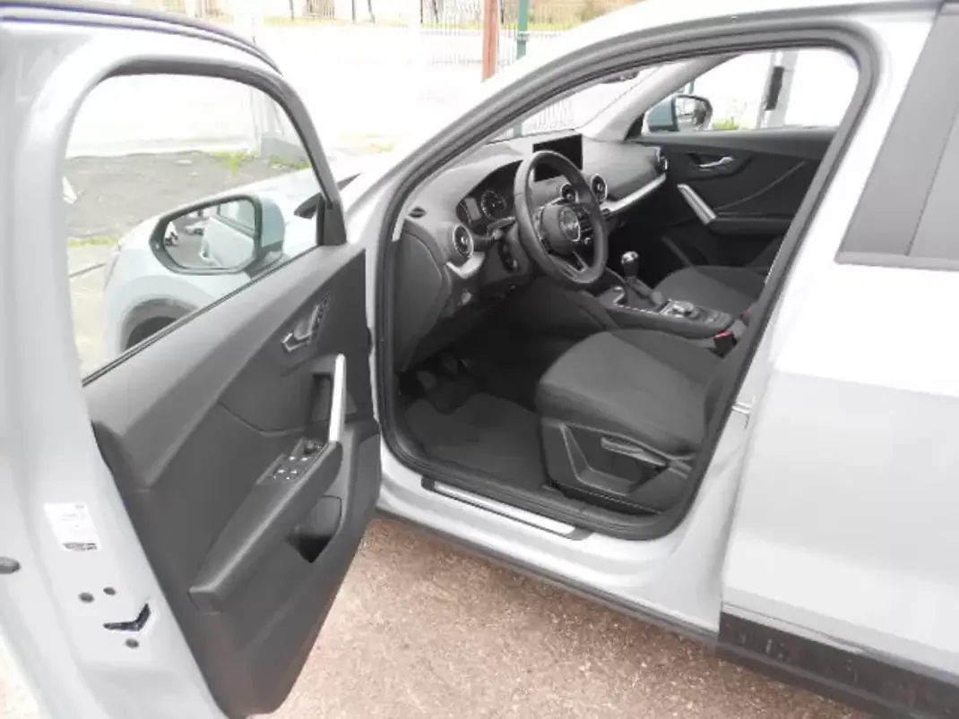 Audi Q2 2024 - 25900 EUR, 49829 km - AUTO.MOTO.pt - 49829km - foto 11 de 17