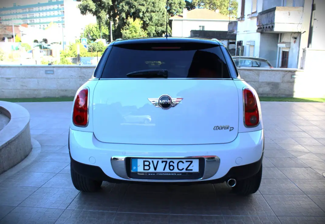 MINI Countryman 2011 - 12450 EUR, 201000 km - 201000km - foto 7 de 39