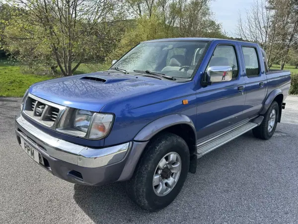 Nissan Navara 1999 - 14500 EUR, 223000 km - AUTO.MOTO.pt - 223000km - foto 2 de 12