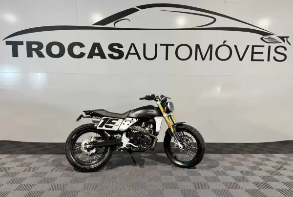 2022 - 5750 EUR, 5500 km - AUTO.MOTO.pt - 5500km - foto 22 de 27
