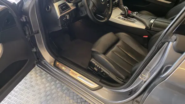 BMW 640 Gran Coupé 2013 - 25900 EUR, 181233 km - AUTO.MOTO.pt - 181233km - foto 37 de 66