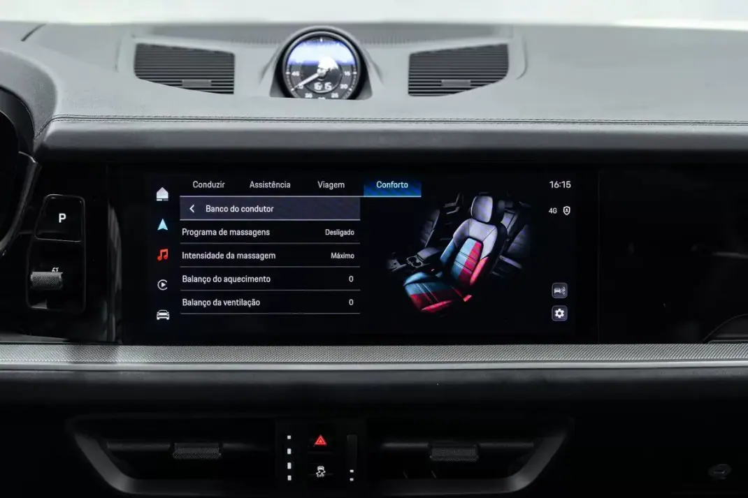 Porsche Cayenne 2024 - 97950 EUR, 32000 km - AUTO.MOTO.pt - 32000km - foto 44 de 55