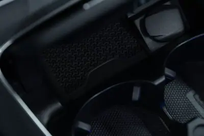 Mercedes-Benz E 220 2021 - 49950 EUR, 64000 km - AUTO.MOTO.pt - 64000km - foto 56 de 60