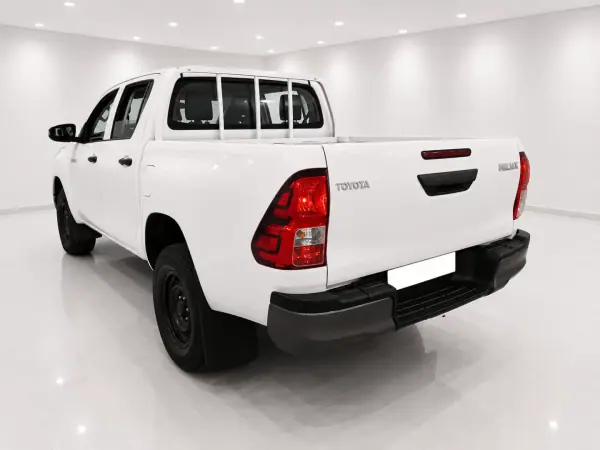 Toyota Hilux 2021 - 27560 EUR, 149633 km - 149633km - foto 4 de 8
