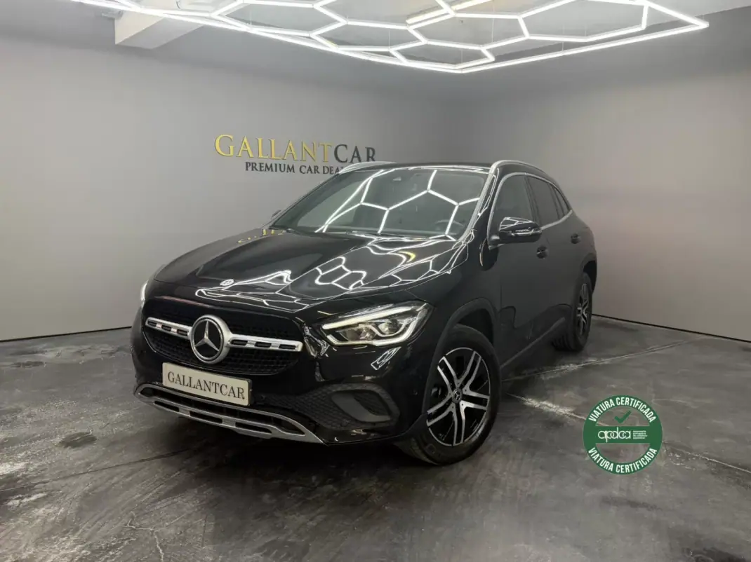 Mercedes-Benz GLA 250 2022 - 34000 EUR, 106000 km - AUTO.MOTO.pt - 106000km - foto 1 de 34