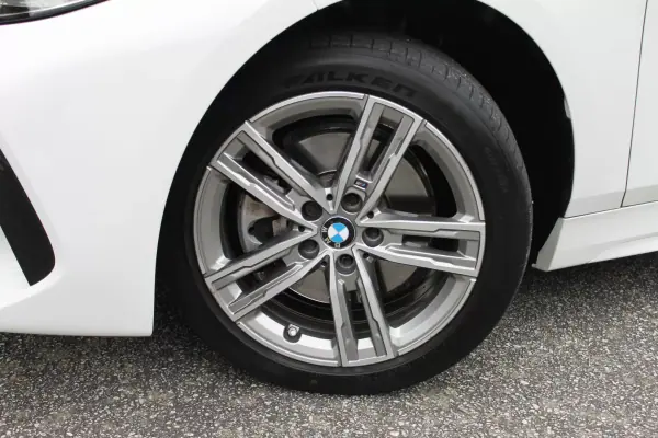 BMW 116 2020 - 22990 EUR, 121000 km - AUTO.MOTO.pt - 121000km - foto 15 de 33