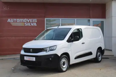 Peugeot Partner 1.5 BlueHDI Longa c/Barras Tejadilho 2021 - 13990 EUR, 176000 km - AUTO.MOTO.pt - 176000km - foto 2 de 14