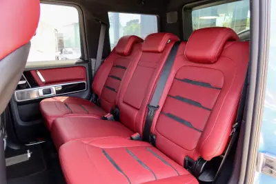 Mercedes-Benz G 63 AMG 2020 - 300000 EUR, 12467 km - AUTO.MOTO.pt - 12467km - foto 19 de 20